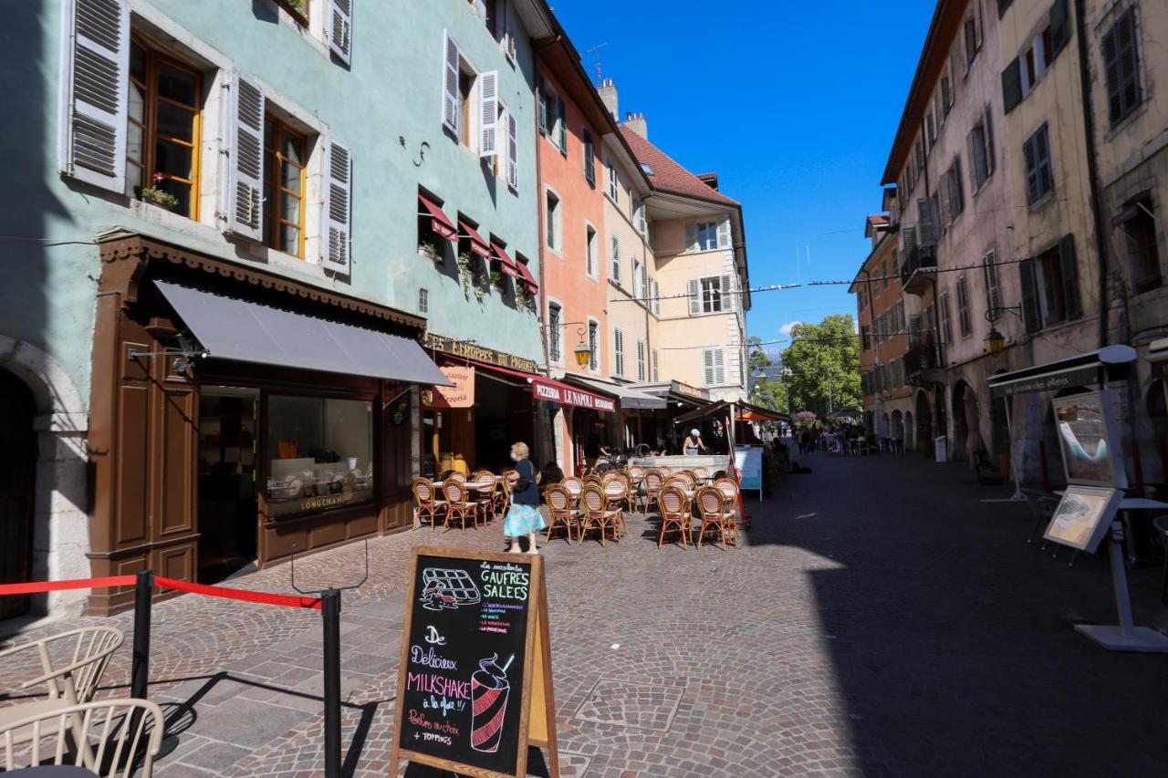 Le Coquet - Gare - Hyper Centre - Parking - Wifi - Netflix - Disney+ Annecy Exterior foto